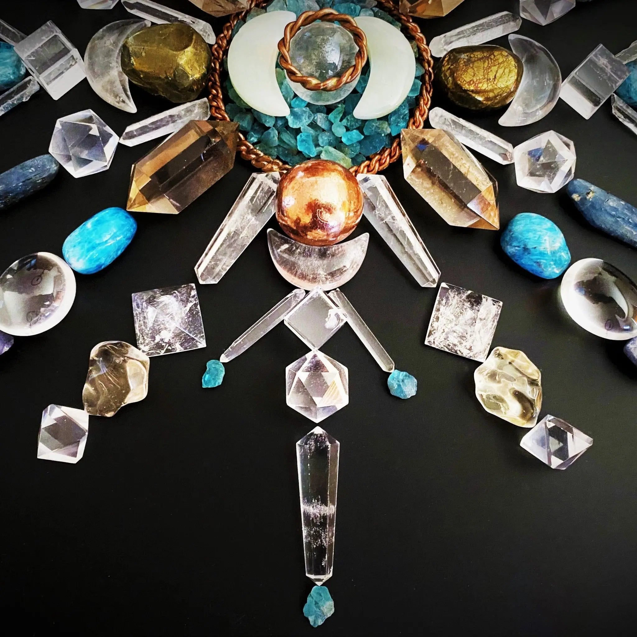 An Introduction to Crystal Grids - Crystal Visions Store - Crystal Visions Store